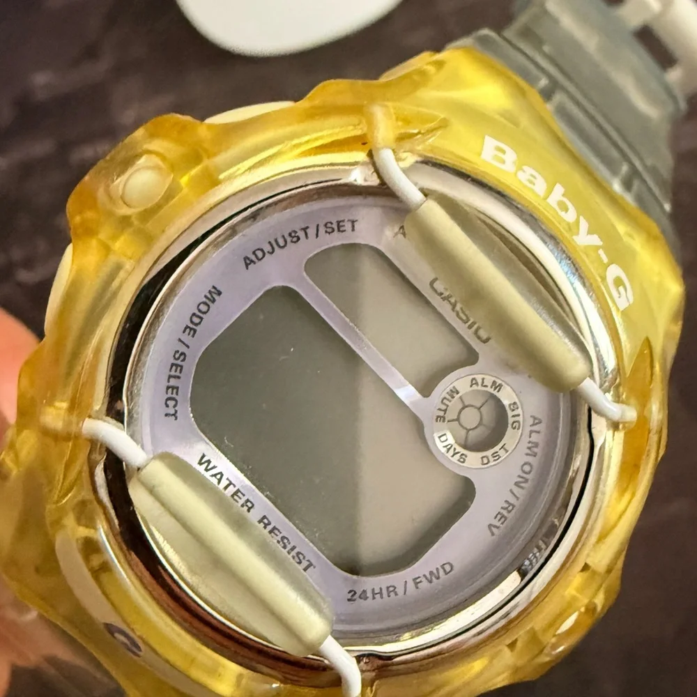 Yellow Digital Watch - Picture 1 of 4